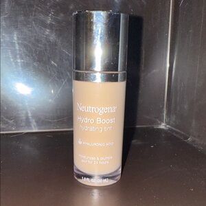 Neutrogena Hydro Boost Hydrating Tint - Creamy Tan